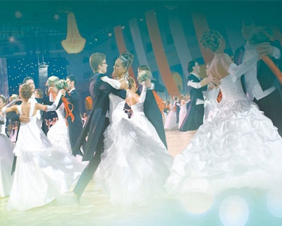 Штраус. Весенние голоса. Моцарт. Царица ночи. Оффенбах. Сказки Гофмана